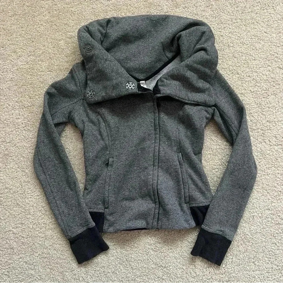 Lululemon Karmacollected Jacket Sweater Heathered Speckled Gray Black 6 W4F16S - Picture 3 of 16